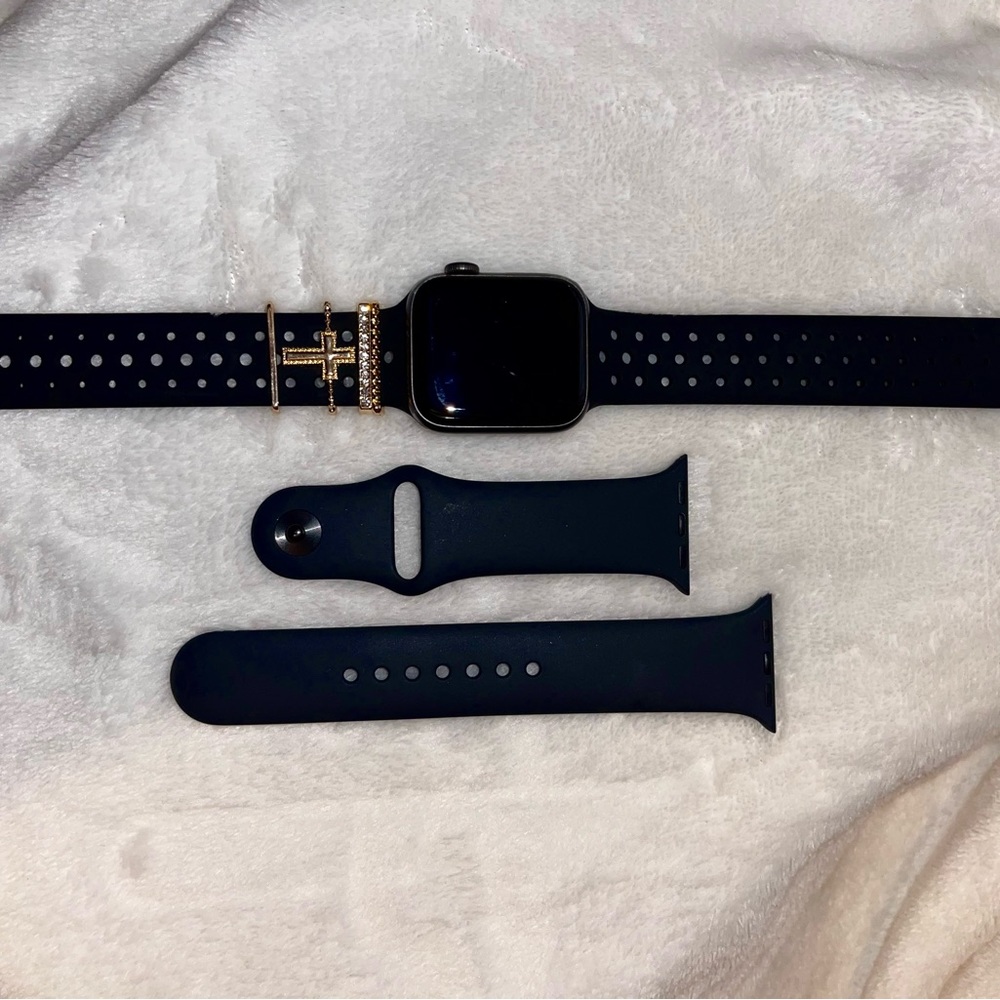 ❤️ Apple Watch Series 5 40mm